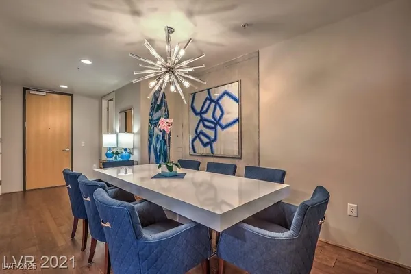 $4,000 | 353 East Bonneville Avenue, Unit 1002, Las Vegas, NV 89101