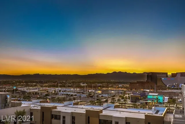 $4,000 | 353 East Bonneville Avenue, Unit 1002, Las Vegas, NV 89101