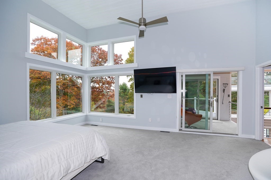 566 Middle Road Boxborough, MA 01719 - Photo 26 of 42 Gallery Image 26