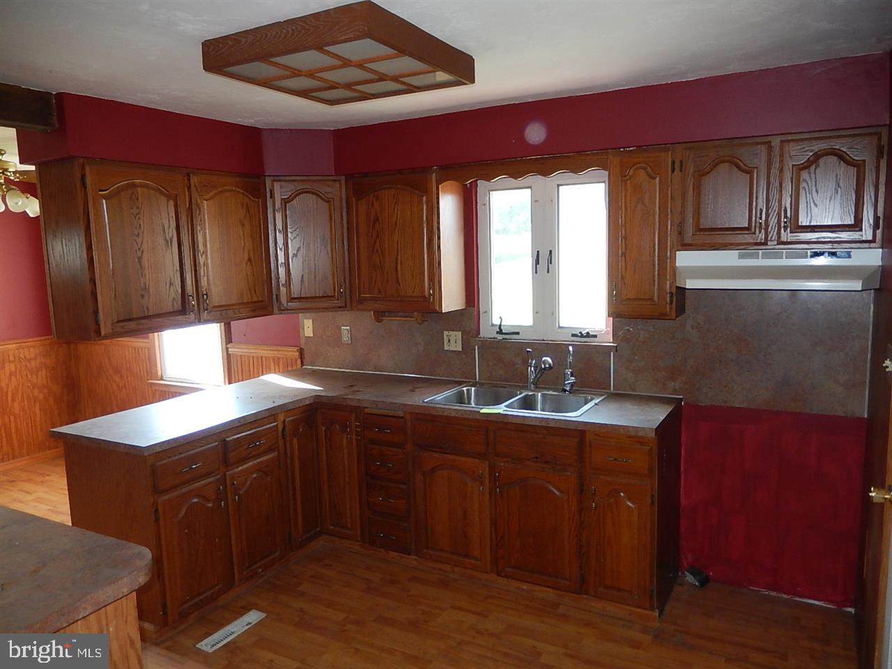 12846 Winterstown Road Felton, PA 17322 - Photo 13 of 33 Gallery Image 13