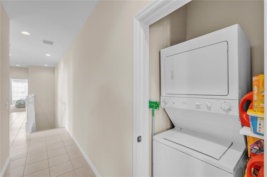 7250 Hamilton Road, Unit 7250 Bradenton, FL 34209 - Photo 12 of 34 a utility room with dryer and washer