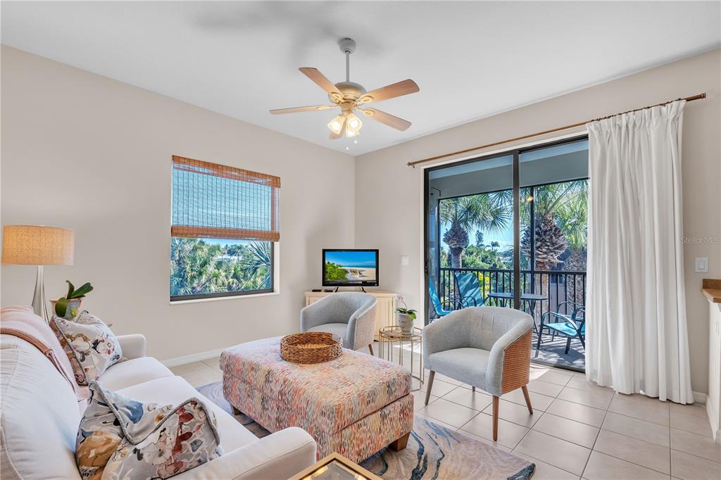7250 Hamilton Road, Unit 7250 Bradenton, FL 34209 - Photo 5 of 34 a living room with furniture and a window