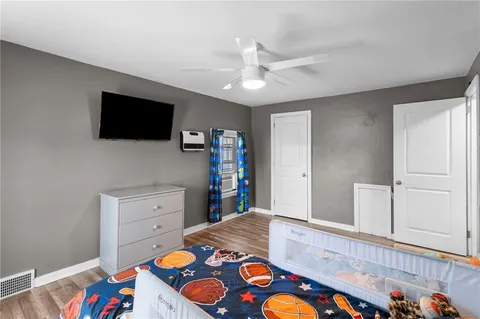 $239,900 | 40 Tanager Drive, McKees Rocks, PA 15136