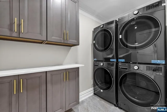 $1,999,000 | 45 Dietrich Lane, North Haledon, NJ 07508