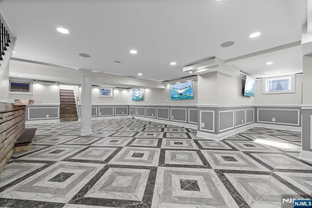 $1,999,000 | 45 Dietrich Lane, North Haledon, NJ 07508