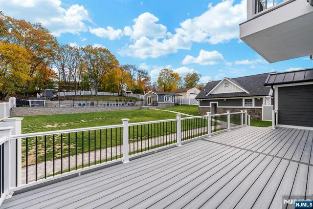 $1,999,000 | 45 Dietrich Lane, North Haledon, NJ 07508