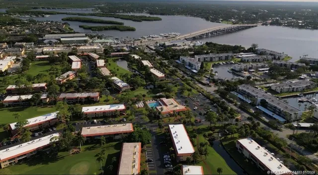 $117,000 | 1980 Southwest Palm City Road, Unit 50J, Stuart, FL 34994