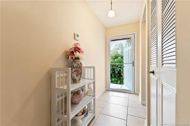 $117,000 | 1980 Southwest Palm City Road, Unit 50J, Stuart, FL 34994