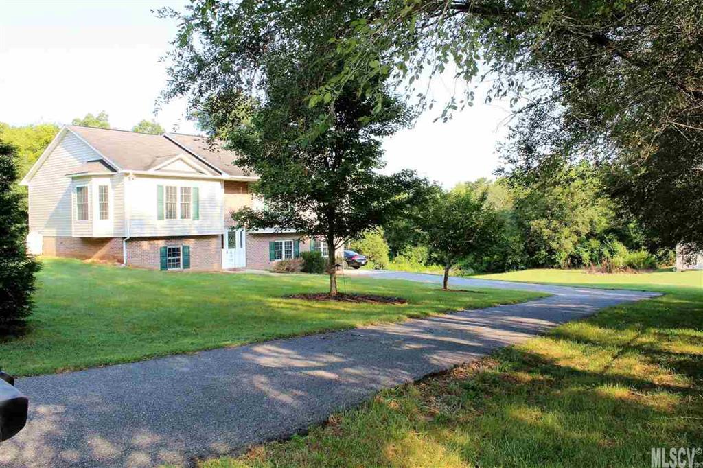 80 Pinewood Road Granite Falls, NC 28630 - Photo 9 of 19 Gallery Image 9
