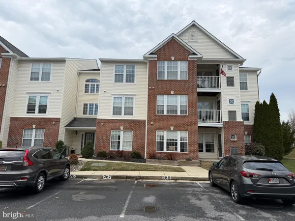 $275,000 | 1 Brook Farm Court, Unit 1D, Honeygo, MD 21128