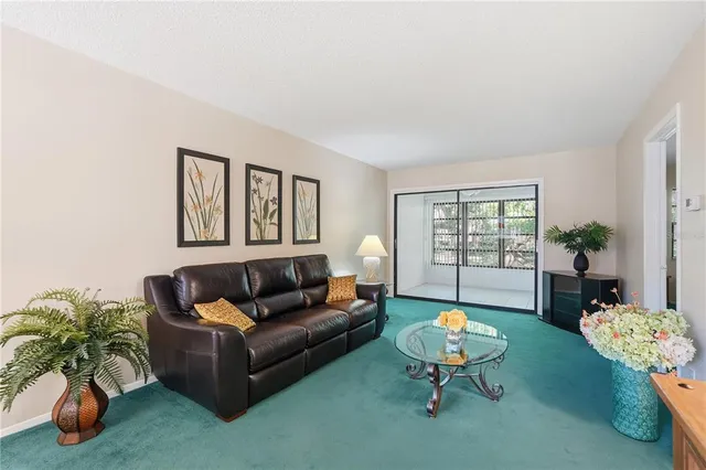 $1,670 | 3034 Eastland Boulevard, Unit D206, Clearwater, FL 33761