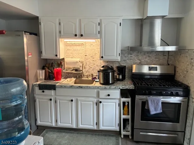 $350,000 | 71 Washington Avenue, Unit 1L, Victory Gardens, NJ 07801