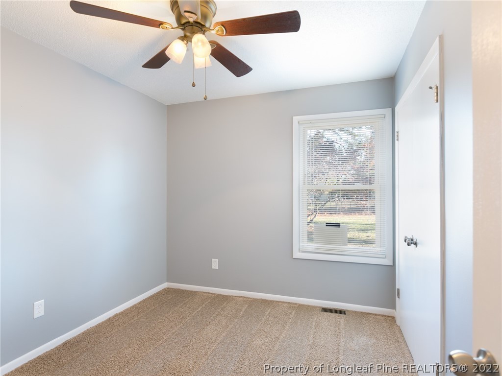 3615 Golfview Road Hope Mills, NC 28348 - Photo 20 of 32 Gallery Image 20