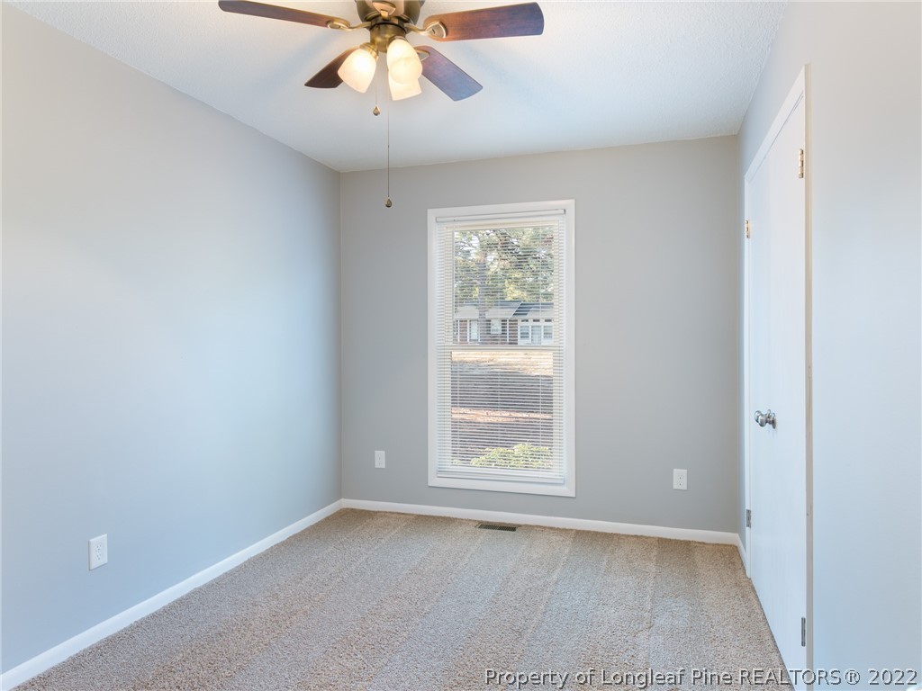 3615 Golfview Road Hope Mills, NC 28348 - Photo 21 of 32 Gallery Image 21