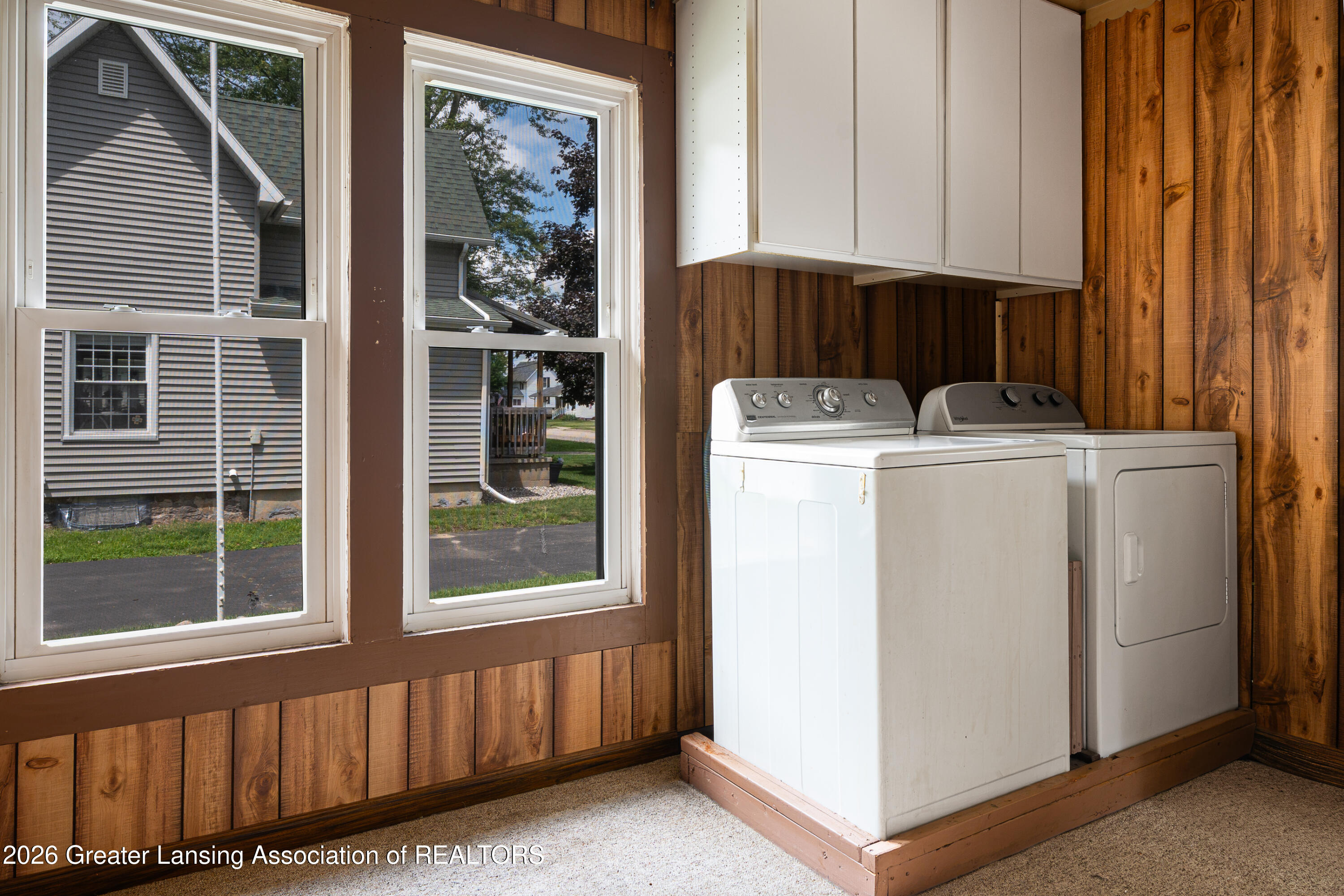 4203 Holt Road Holt, MI 48842 - Photo 13 of 32 Laundry