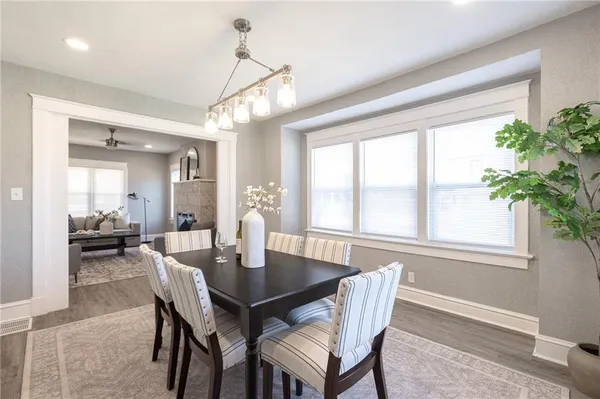 $279,900 | 3200 Lockridge Avenue, Kansas City, MO 64128