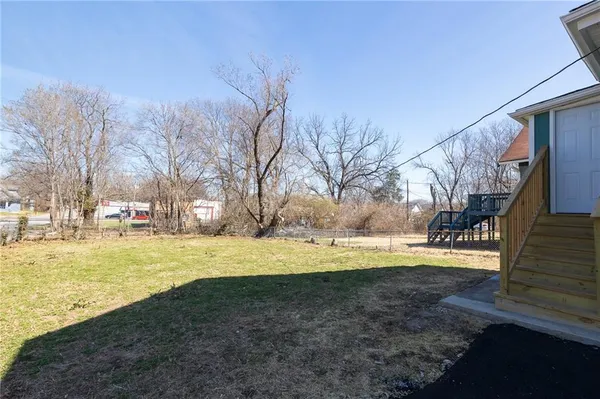 $279,900 | 3200 Lockridge Avenue, Kansas City, MO 64128