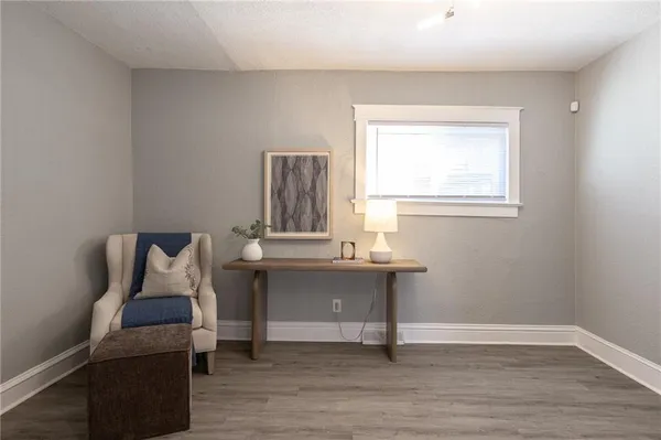 $279,900 | 3200 Lockridge Avenue, Kansas City, MO 64128