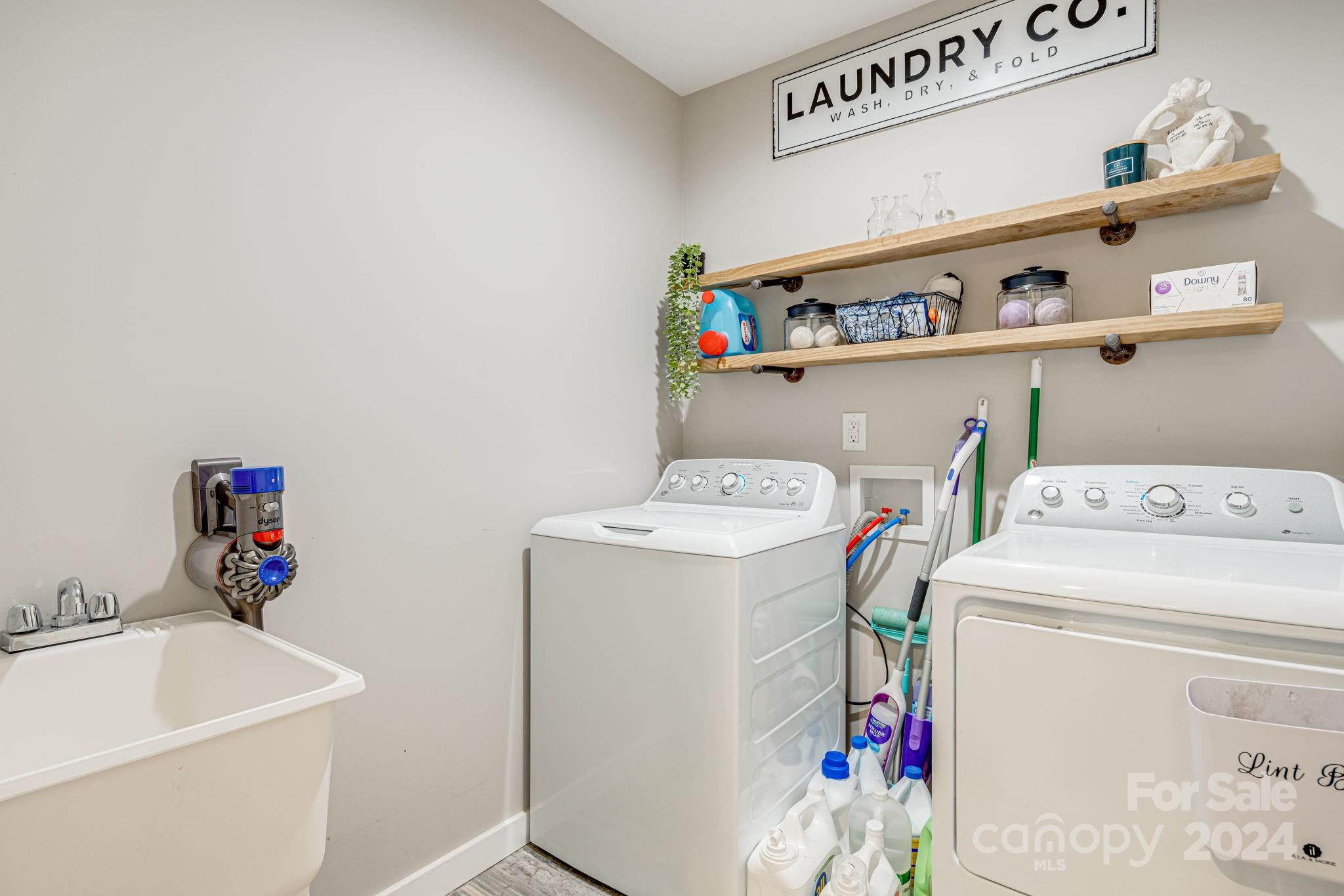 258 Clarks Chapel Road Weaverville, NC 28787 - Photo 27 of 30 Gallery Image 27