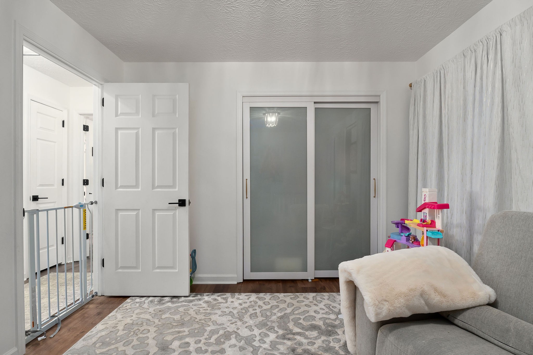 296 Big Rock Road Smithville, TN 37166 - Photo 22 of 32 a bedroom with a bed and a window