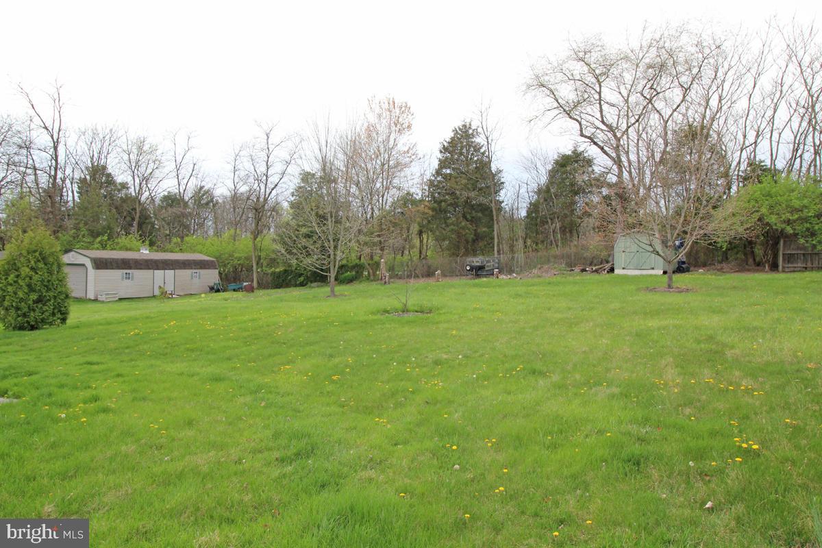 17 Jackson Road Gettysburg, PA 17325 - Photo 3 of 15 Exterior (Rear)