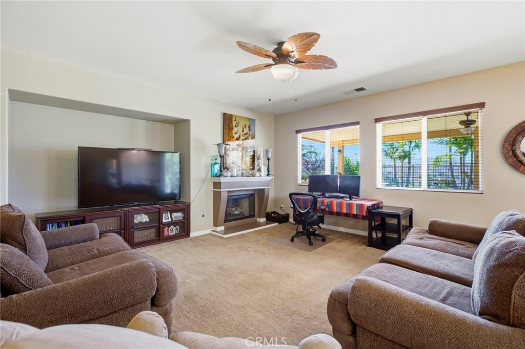 17133 Spring Canyon Place Riverside, CA 92503 - Photo 10 of 39 Gallery Image 10