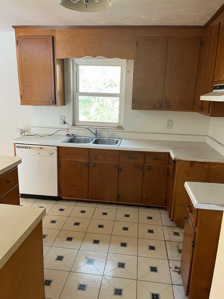 7813 Dry Fork Road North Tazewell, VA 24630 - Photo 23 of 44 Gallery Image 23