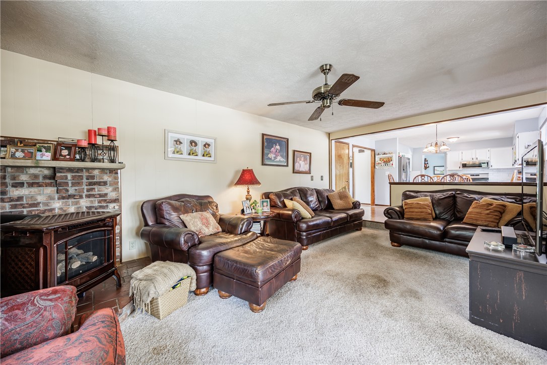 5176 Emerson Road Canandaigua Town, NY 14424 - Photo 13 of 40