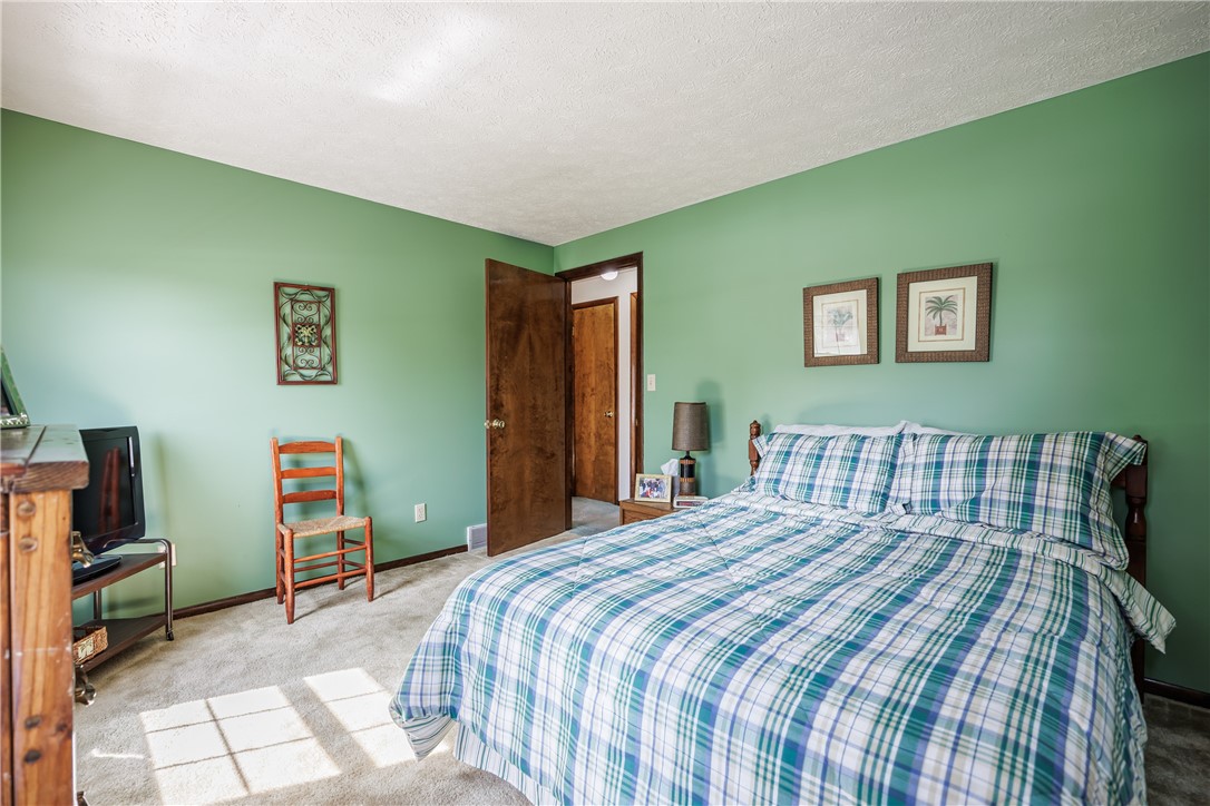 5176 Emerson Road Canandaigua Town, NY 14424 - Photo 26 of 40