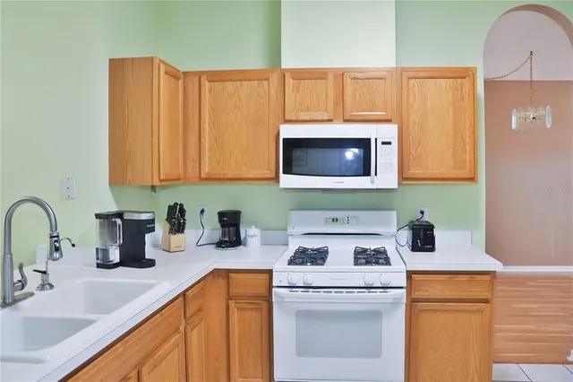 $415,000 | 10224 Grant Creek Drive, Tampa, FL 33647