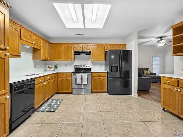 $1,750 | 9123 Alder Drive, St. George, LA 70817