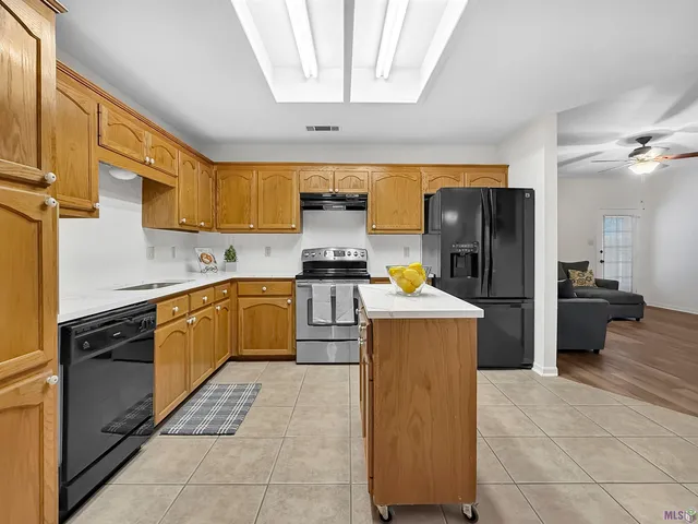 $1,750 | 9123 Alder Drive, St. George, LA 70817