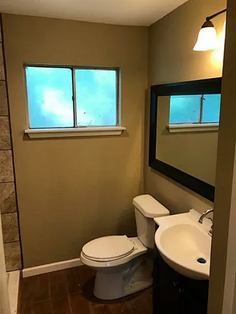 $1,350 | 638 Heidrich Street, Unit 19, Houston, TX 77018