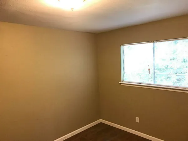 $1,350 | 638 Heidrich Street, Unit 19, Houston, TX 77018