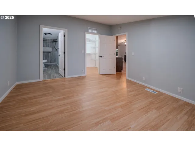 $149,000 | 8630 Southeast Frontier Court, Unit 40, Clackamas, OR 97015