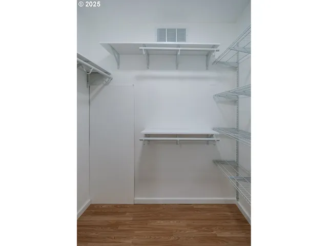 $149,000 | 8630 Southeast Frontier Court, Unit 40, Clackamas, OR 97015