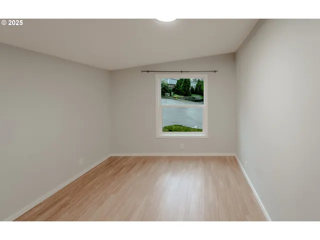 $149,000 | 8630 Southeast Frontier Court, Unit 40, Clackamas, OR 97015