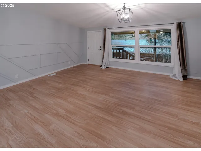 $149,000 | 8630 Southeast Frontier Court, Unit 40, Clackamas, OR 97015