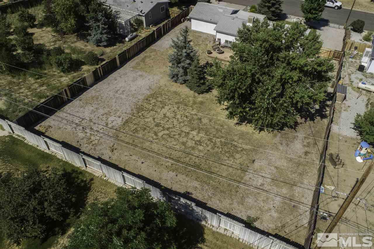17235 Sunbird Lane Reno, NV 89508 - Photo 5 of 15 a view of a yard with plants