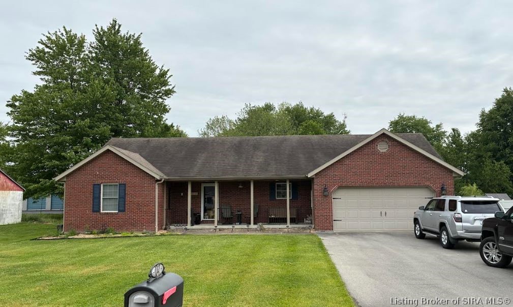 1041 Rabbit Lane Madison, IN 47250 - Photo 2 of 17