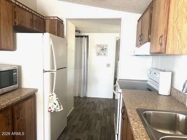 834 South Meridian Road, Unit 104 Apache Junction, AZ 85120 - Photo 15 of 43 IMG_5074