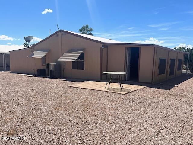 834 South Meridian Road, Unit 104 Apache Junction, AZ 85120 - Photo 33 of 43 Large backyard