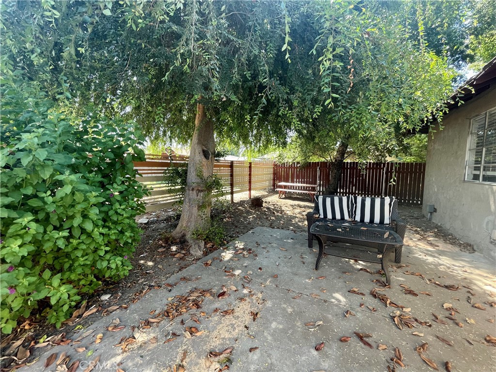536 Cypress Avenue Pasadena, CA 91103 - Photo 11 of 14 a view of a bench in the backyard