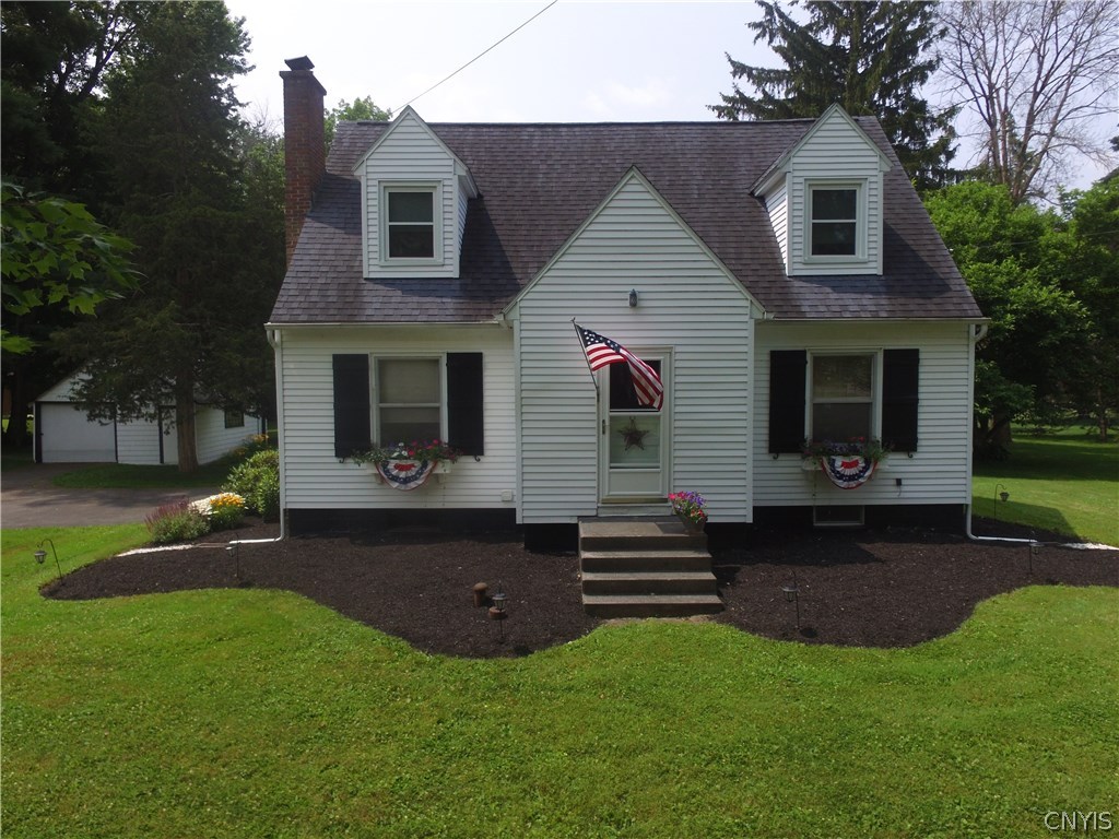 4030 Elmcrest Road Salina, NY 13090 - Photo 1 of 1 Gallery Image 1