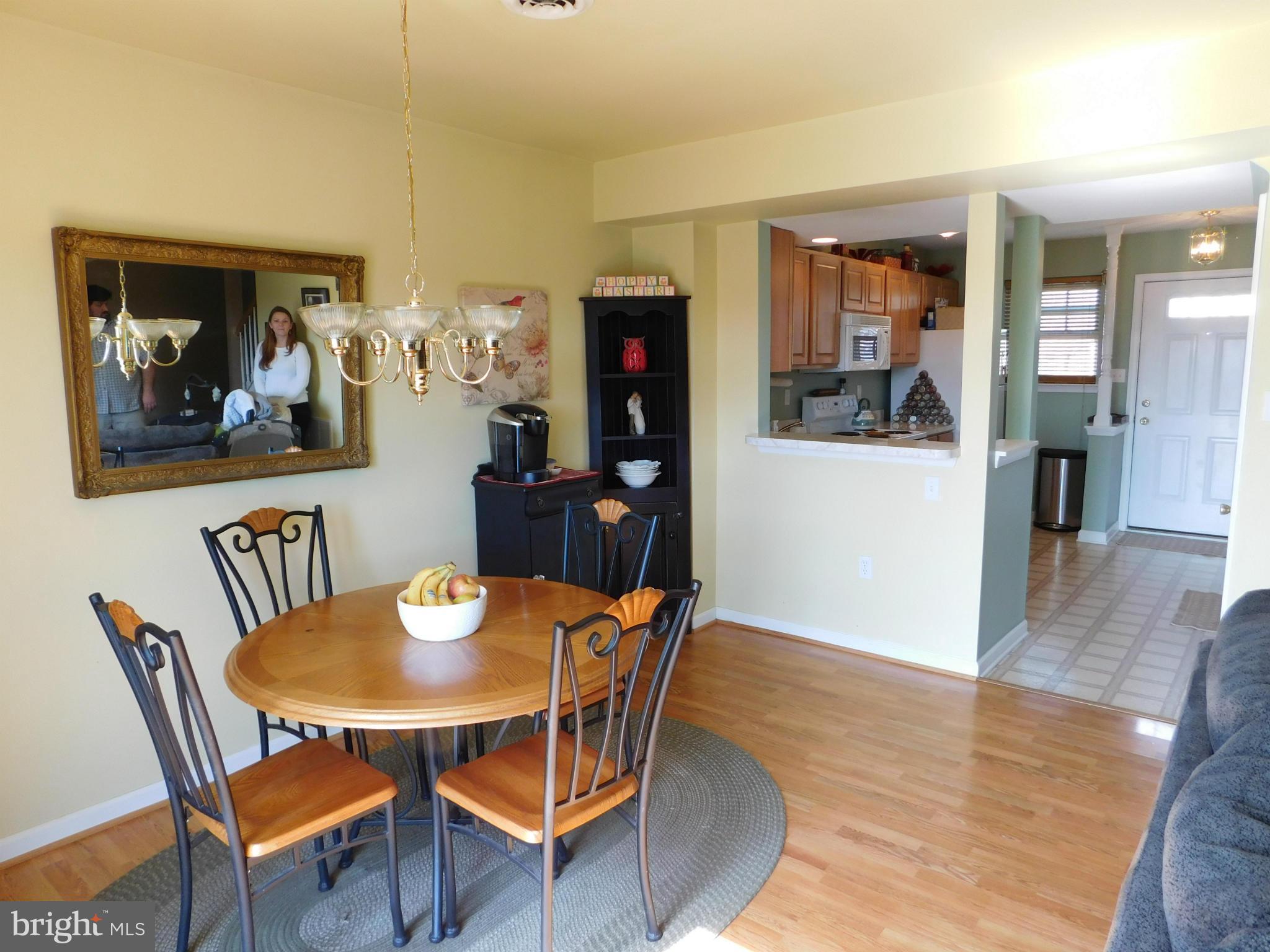 179 Mill Road Chambersburg, PA 17201 - Photo 5 of 20 Dining Room