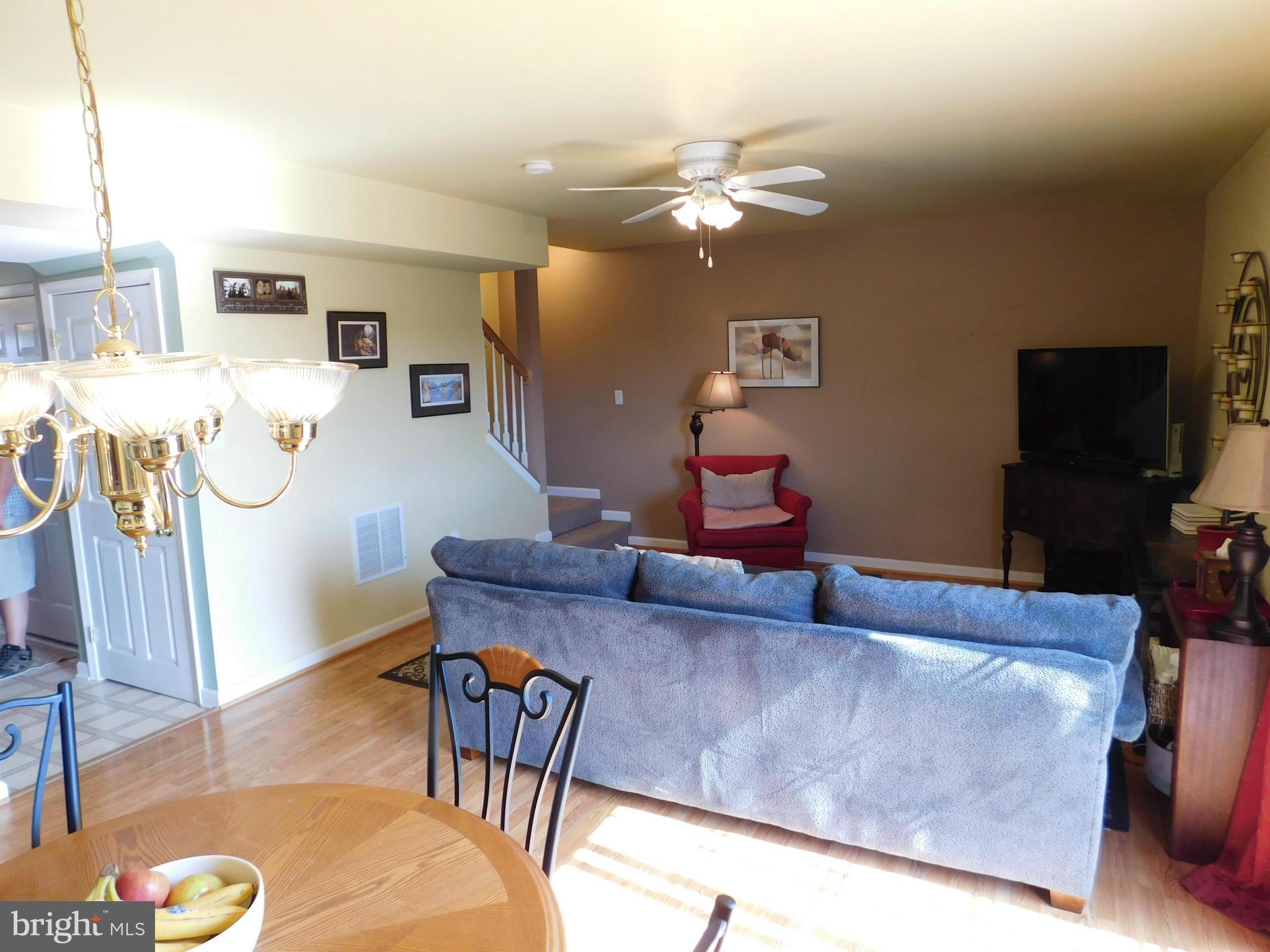 179 Mill Road Chambersburg, PA 17201 - Photo 10 of 20 Living Room
