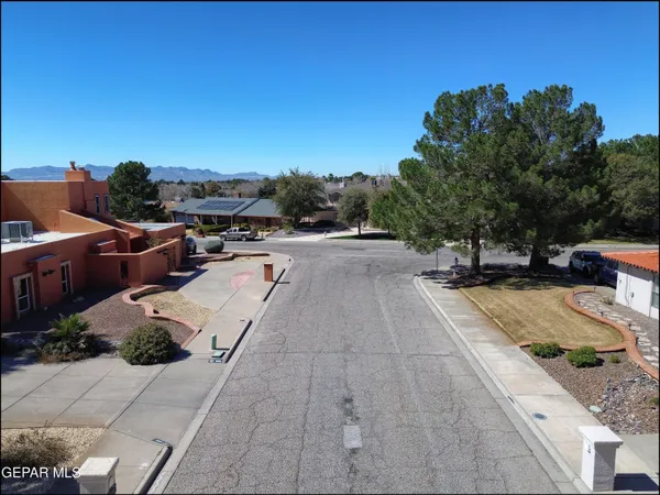 $797,000 | 1605 Billy Casper Drive, El Paso, TX 79936