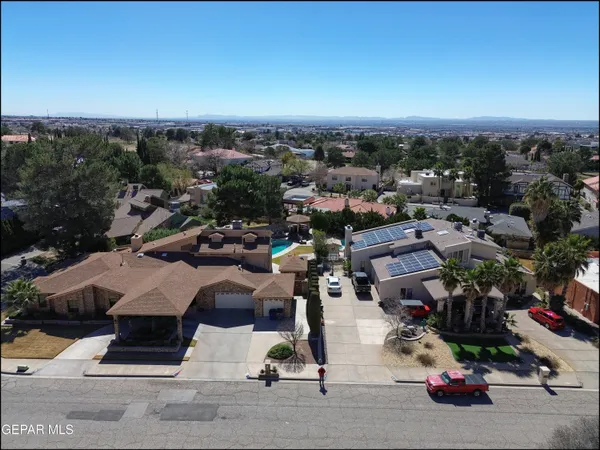 $797,000 | 1605 Billy Casper Drive, El Paso, TX 79936