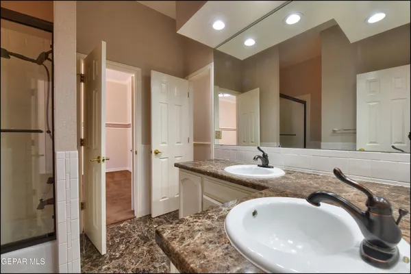 $797,000 | 1605 Billy Casper Drive, El Paso, TX 79936