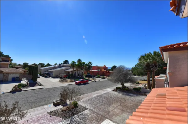 $797,000 | 1605 Billy Casper Drive, El Paso, TX 79936